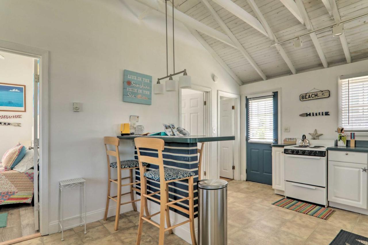 Plymouth Cottage With Deck, Grill And Ocean Views Exterior photo